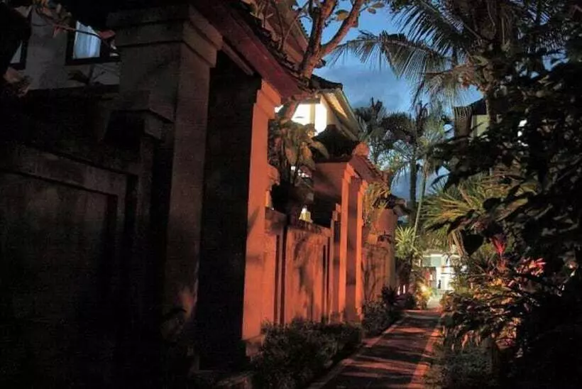 Fotos del hotel Warsa Garden Bungalows:  8