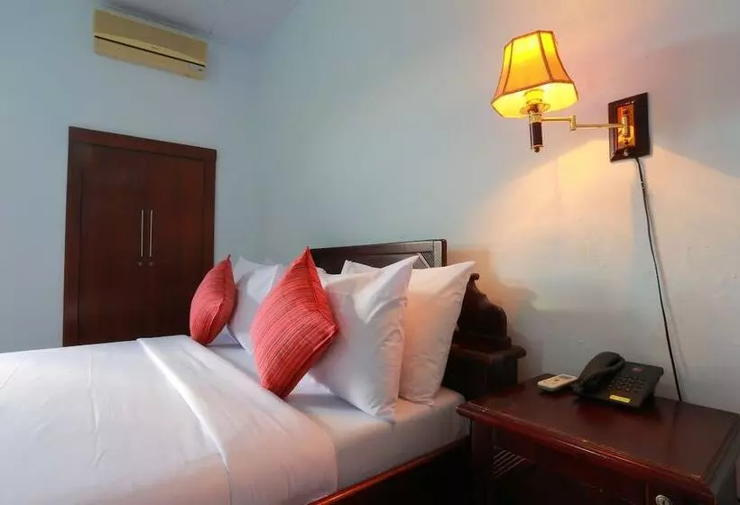 Warsa Garden Bungalows