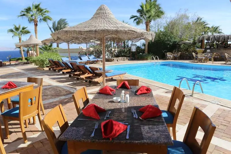 Fotos del hotel Club Reef Resort:  12