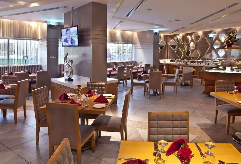 Fotos del hotel Landmark Grand:  12