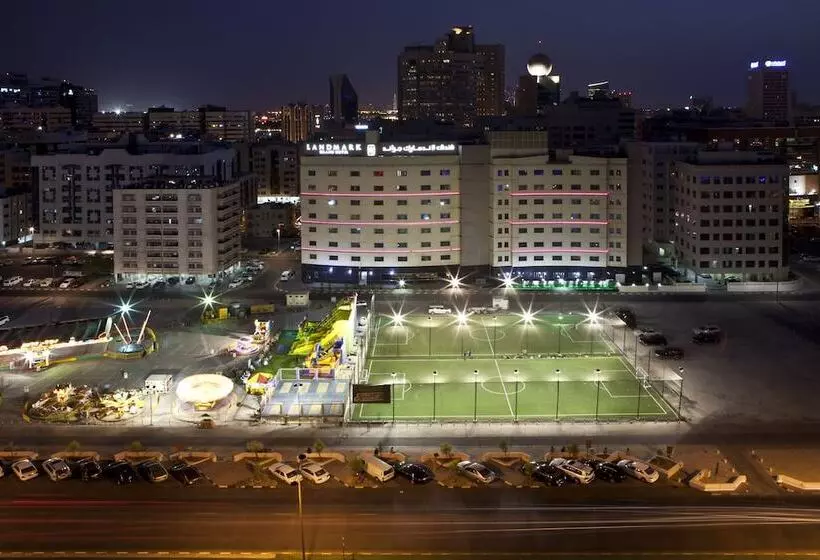 Fotos del hotel Landmark Grand:  40