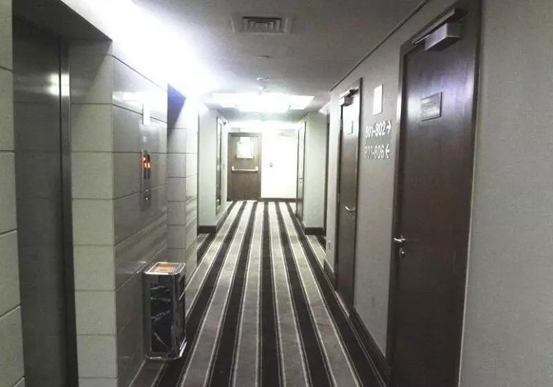 Fotos del hotel Oaks Liwa Executive Suites:  11