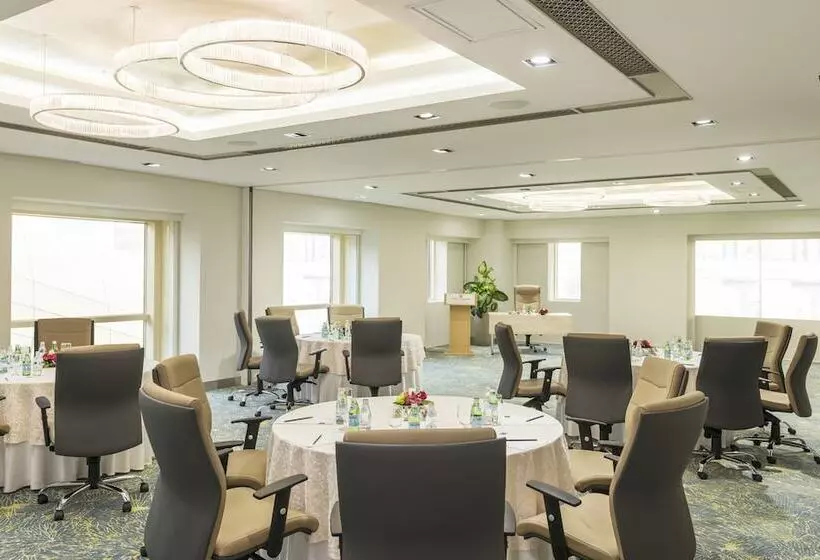 Fotos del hotel The Tower Plaza  Dubai:  13