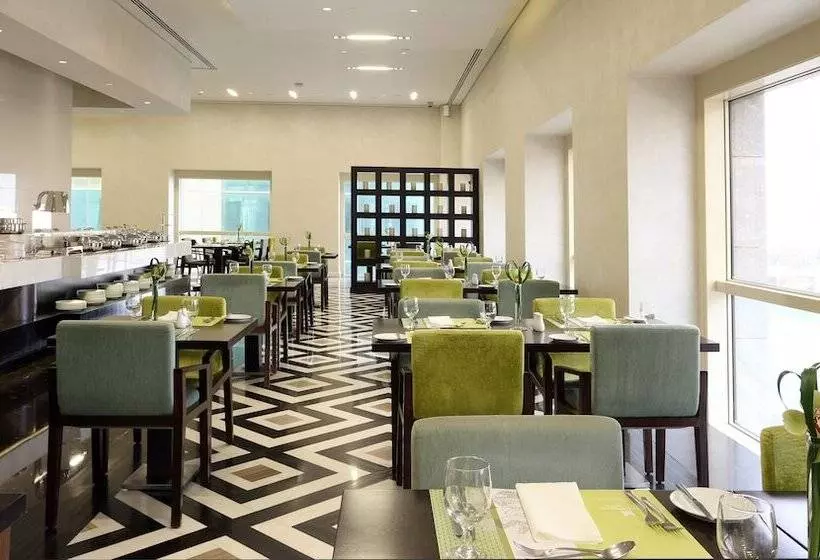 Fotos del hotel The Tower Plaza  Dubai:  4