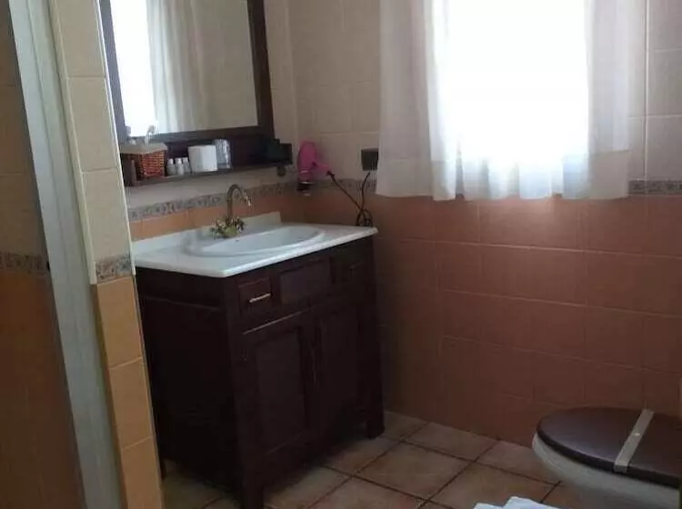 Fotos del hotel Viñedos Y Bodegas El Castillo:  4