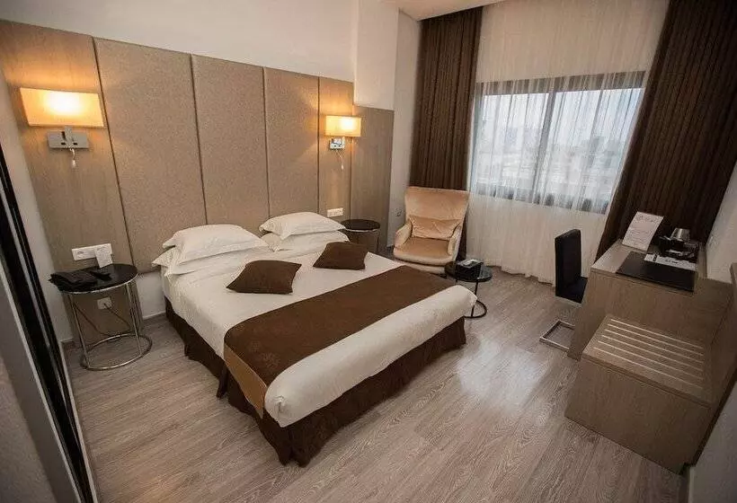 Fotos del hotel Best Western  Colombe:  12