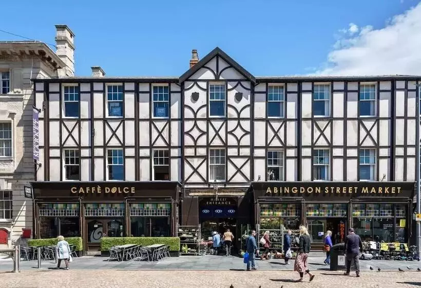 Jesmond International Hotel