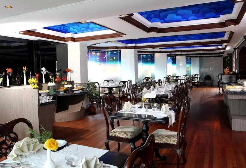 Fotos del hotel Residency Tower:  5