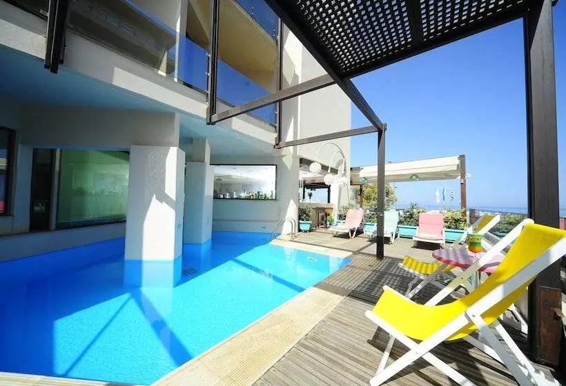 Fotos del hotel Steris Elegant Beach Hotel & Apartments:  25