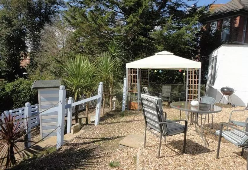 Fotos del hotel Waves In:  8