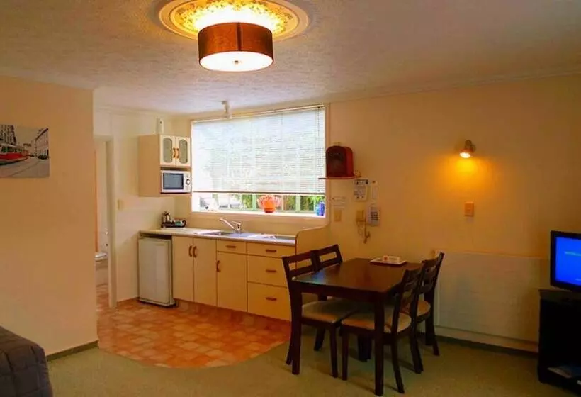 Fotos del hotel Rotorua Coachman Spa Motel:  6