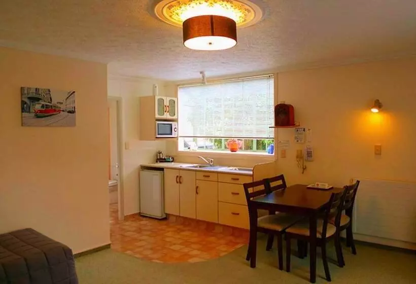 Fotos del hotel Rotorua Coachman Spa Motel:  13