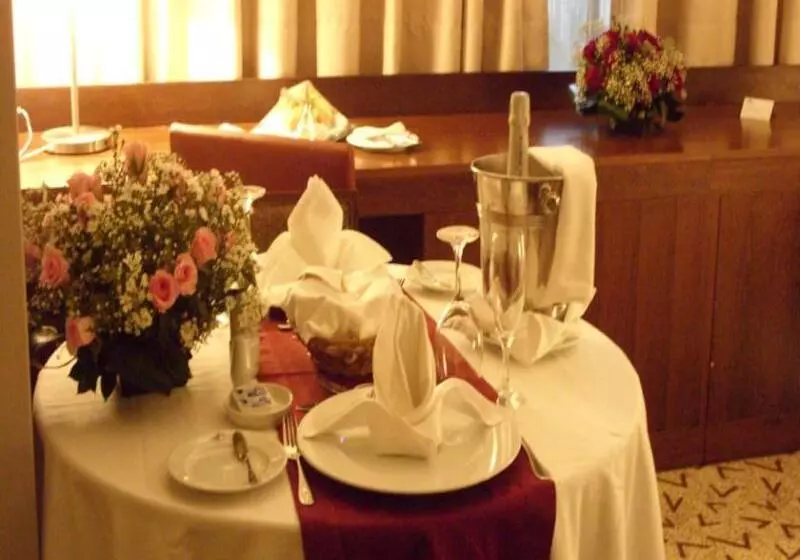 Fotos del hotel Skyna  Luanda:  3