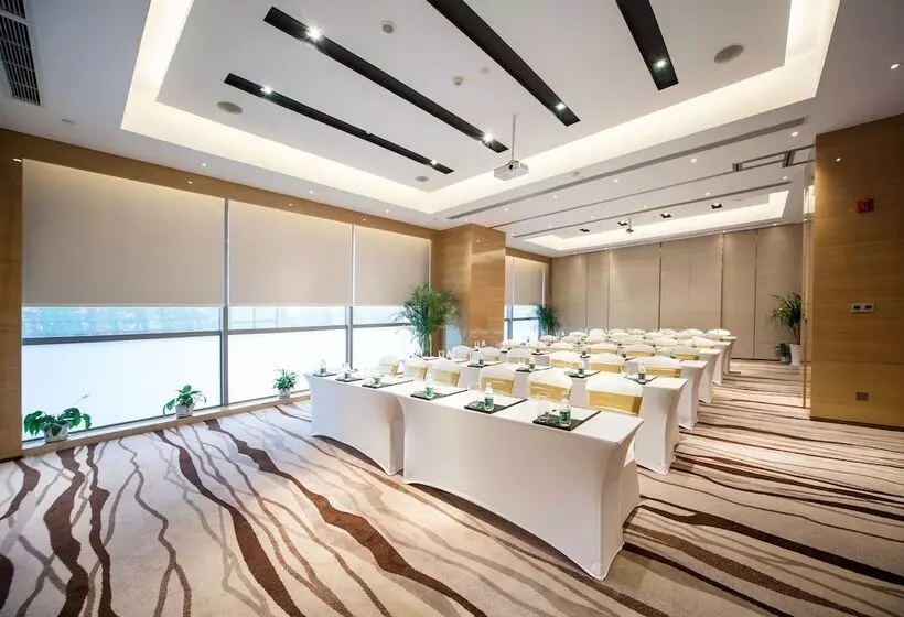 Fotos del hotel Holiday Inn Chengdu Oriental Plaza, An Ihg:  21