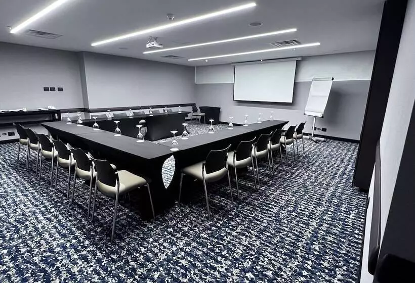 Fotos del hotel Holiday Inn Bogota Airport, An Ihg:  6