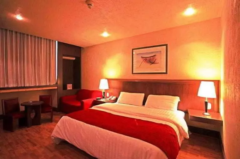 Fotos del hotel Ramada Via Veneto Mexico City South:  2