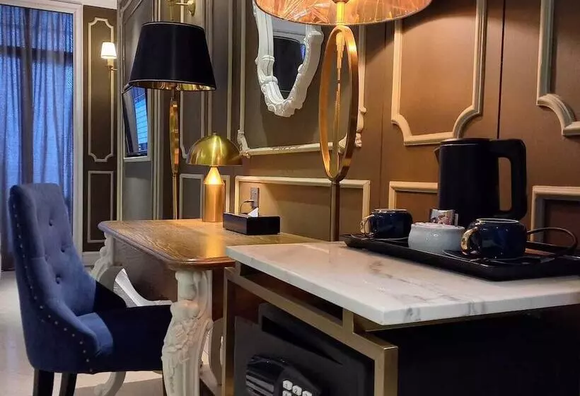 Fotos del hotel Grand Eska  And Residences:  25