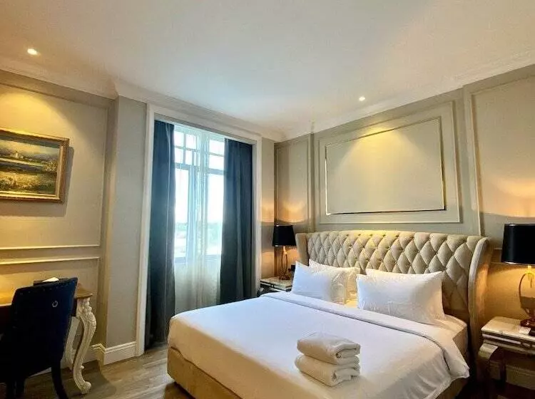 Fotos del hotel Grand Eska  And Residences:  14