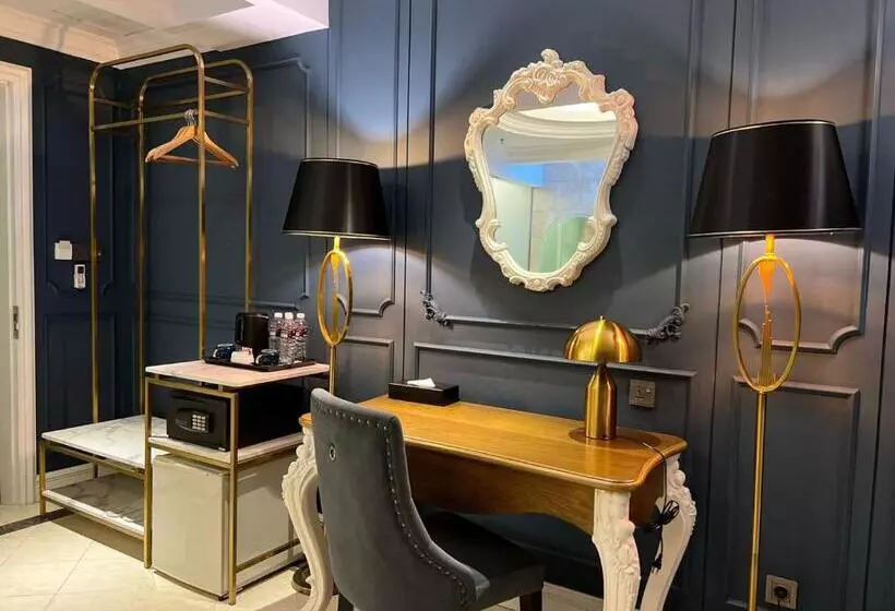 Fotos del hotel Grand Eska  And Residences:  21