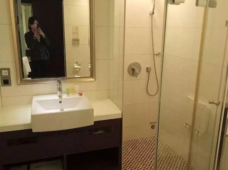 Fotos del hotel Taichung Charming City:  8