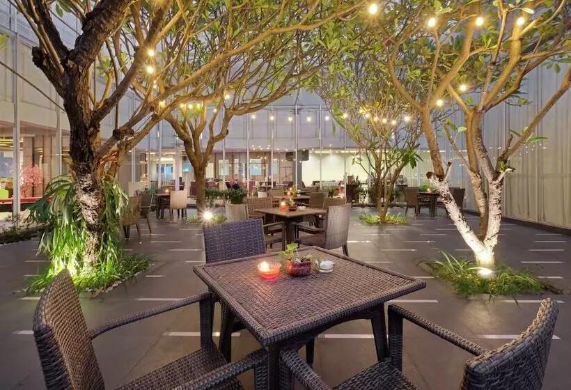 Fotos del hotel Quest  Simpang Lima  Semarang By Aston:  11