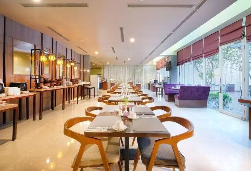 Fotos del hotel Quest  Simpang Lima  Semarang By Aston:  12