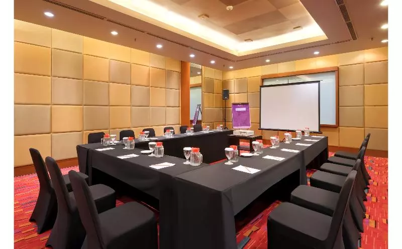 Fotos del hotel Quest  Simpang Lima  Semarang By Aston:  15