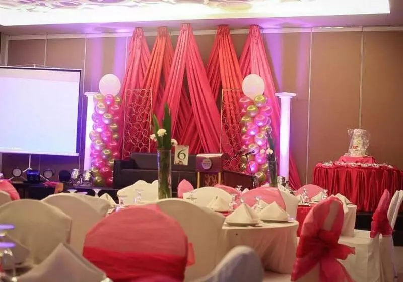 Fotos del hotel Citystate Tower Hotel:  16