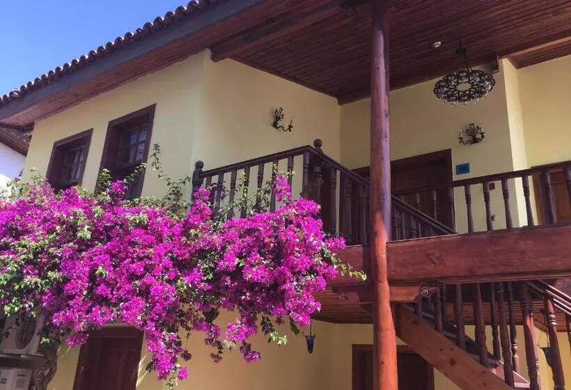 Fotos del hotel Tekeli Konaklari:  8