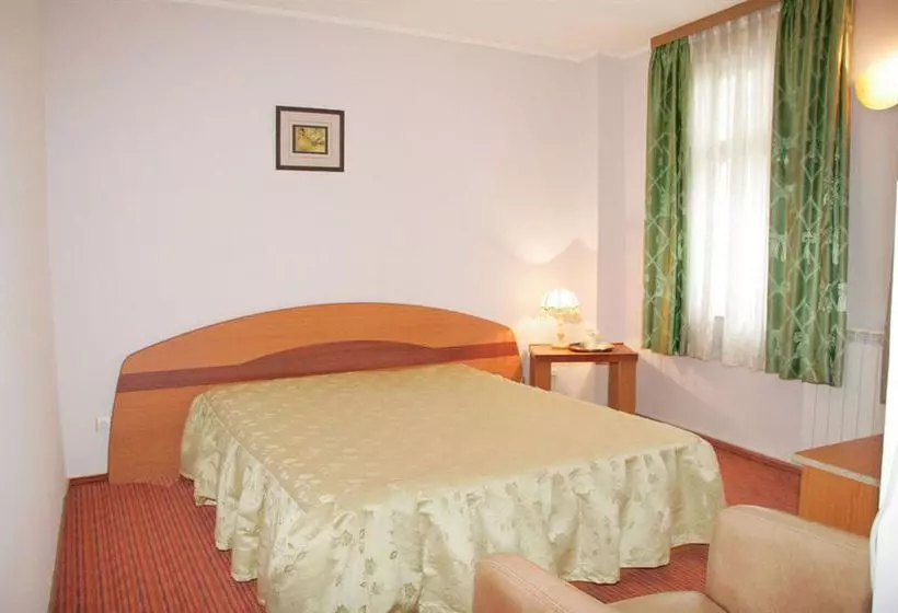 Fotos del hotel Amphitryon:  7