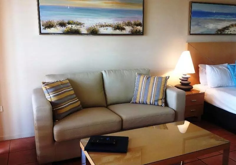 Fotos del hotel At Boathaven Bay Holiday Apartments:  8