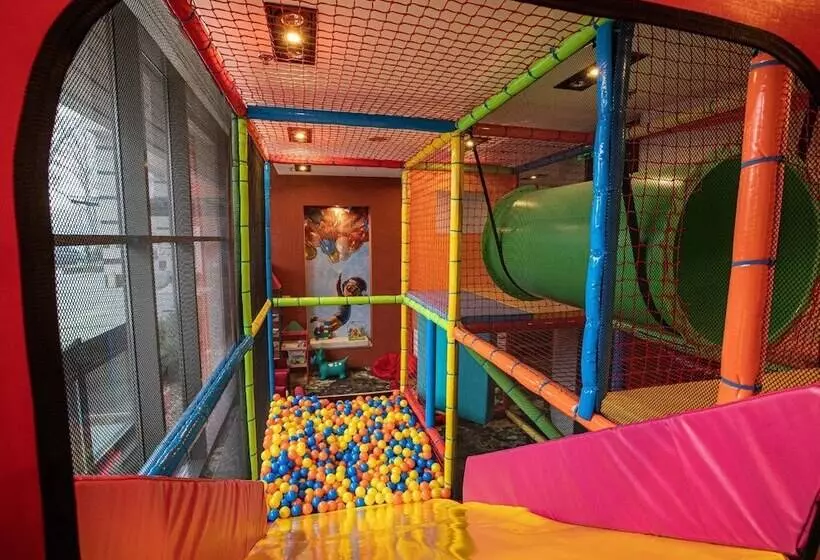 Fotos del hotel Divinus:  8