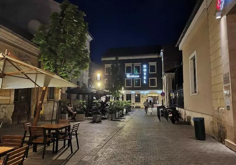 Fotos del hotel Fullton Central:  12