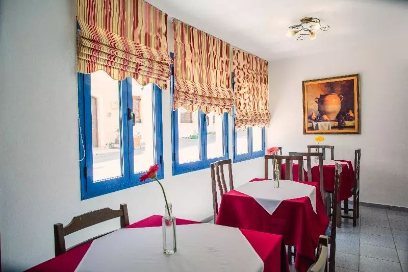 Fotos del hotel Iliana:  8