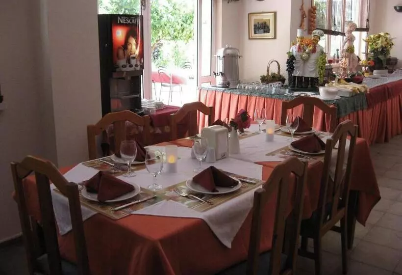 Fotos del hotel Ataer:  7