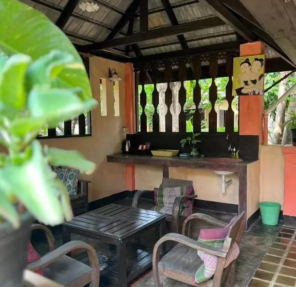 Fotos del hotel The Royal Shilton Resort:  5