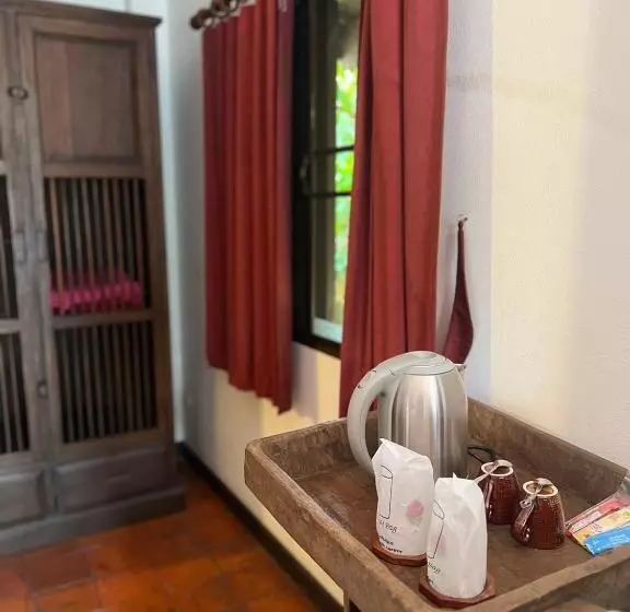 Fotos del hotel The Royal Shilton Resort:  16