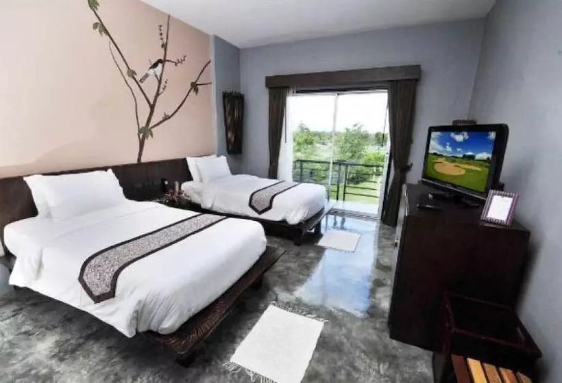 Fotos del hotel Chiangmai Inthanon Golf And Natural Resort:  16