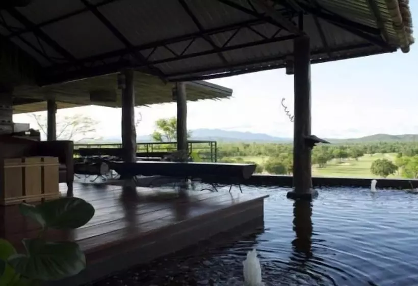 Fotos del hotel Chiangmai Inthanon Golf And Natural Resort:  12