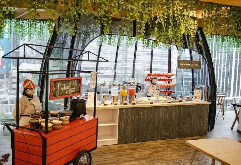 Fotos del hotel Harris Suites Fx Sudirman:  2