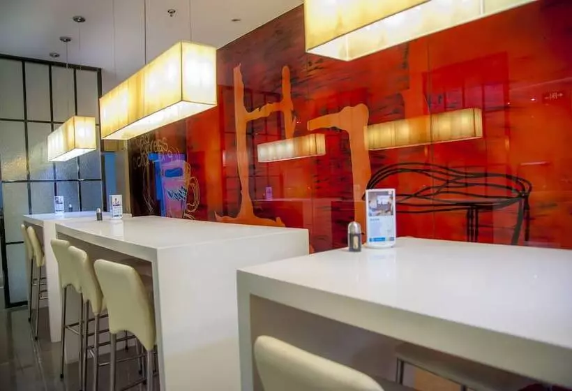 Fotos del hotel Holiday Inn Express Tianjin Heping, An Ihg:  14