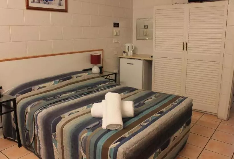 Fotos del hotel Oasis Inn Apartments:  11