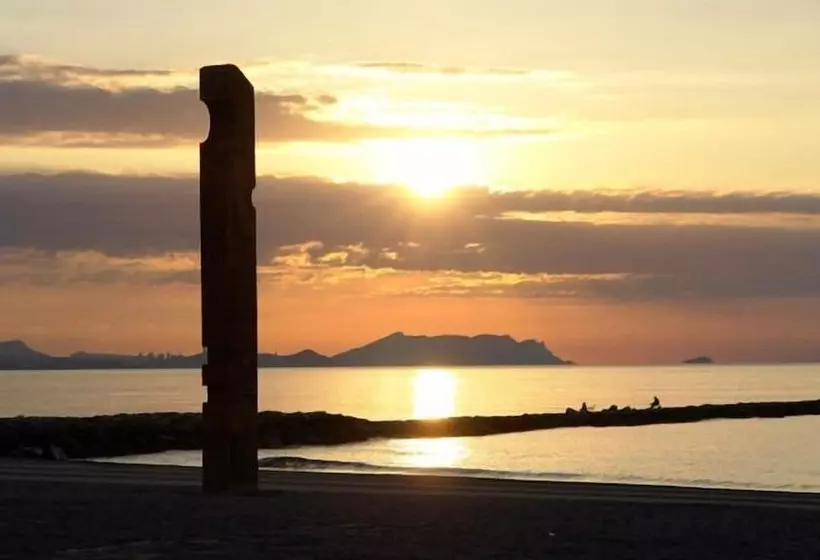 Fotos del hotel La Familia:  6