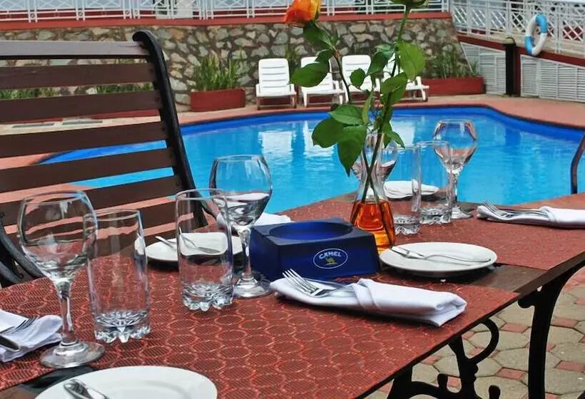 Fotos del hotel Gold Crest Hotel, Arusha:  5