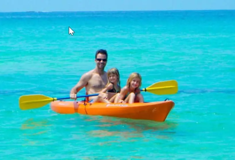 Fotos del hotel Red Frog Beach Island Resort:  24