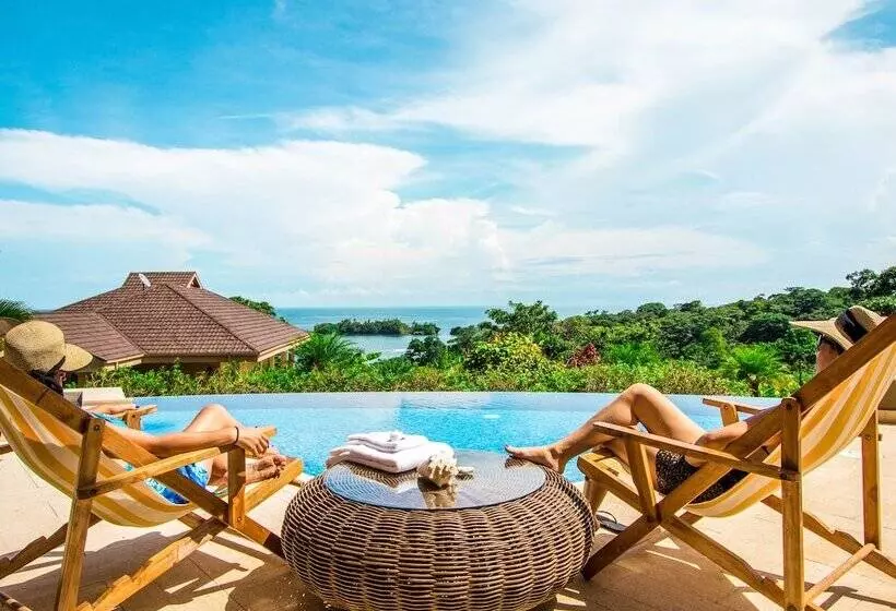 Fotos del hotel Red Frog Beach Island Resort:  14