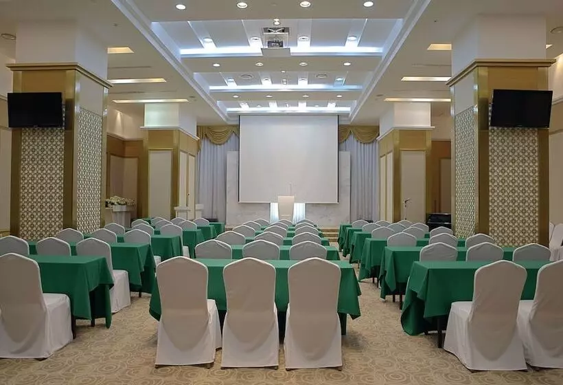 Fotos del hotel Class 300:  4