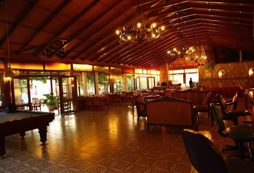 Fotos del hotel Gokcen  & Apartments:  2