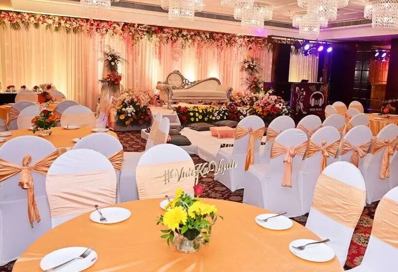 Fotos del hotel Ds Clarks Inn Gurgaon:  20