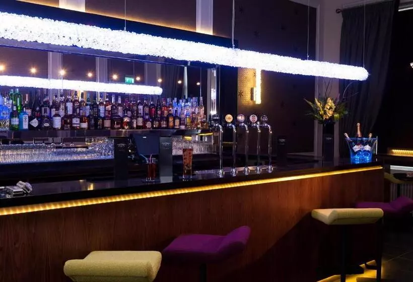 Fotos del hotel The Place:  4